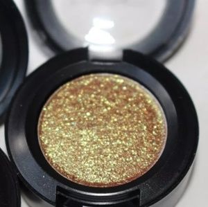 🌟🧚‍♀️I LIKE 2 WATCH Mac DISCONTINUED Dazzleshadow Eye Single NWT